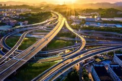多功能智慧杆助深圳外环高速公路首期建成通车