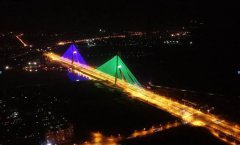 安徽巢湖大桥首次全景试灯