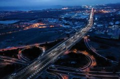昕诺飞为西班牙大加那利岛主干高速公路安装Interact City智能互联道路照明系统
