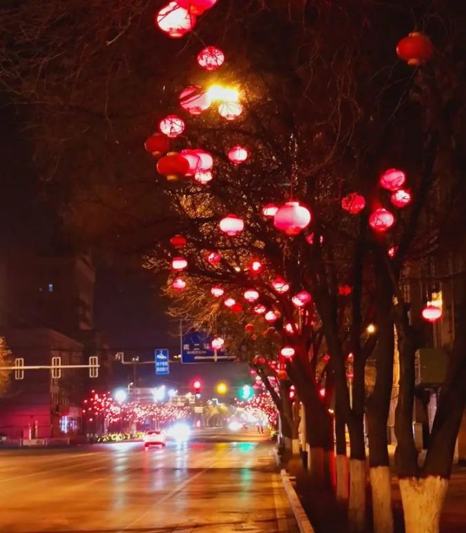 甘肃张掖精心打造城区春节灯展和亮化工程
