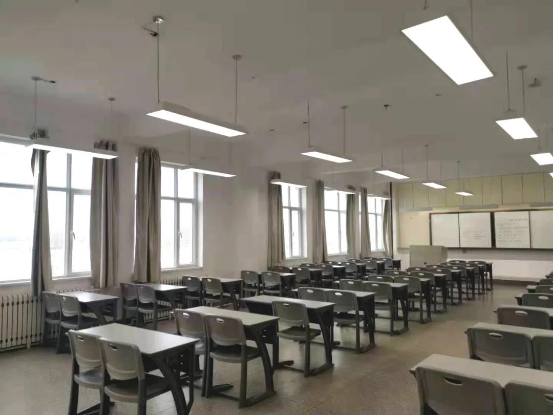雷士照明为新疆多所学校打造崭新的照明环境
