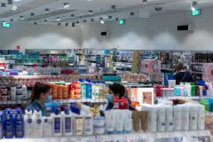 昕诺飞UV-C紫外线消毒产品为斯洛伐克DM超市员工和顾客提供安全保障