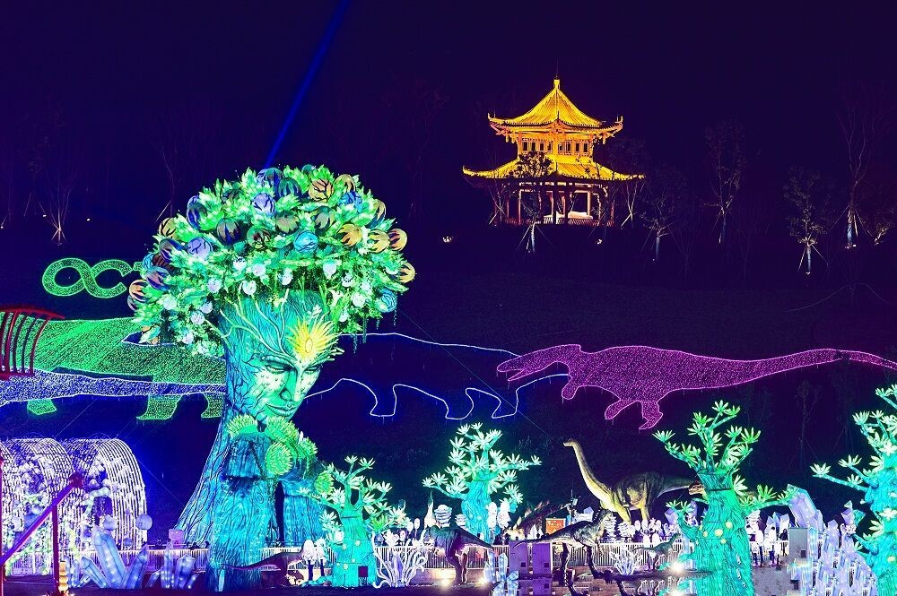 第27届四川自贡国际恐龙灯会已接待观灯游客52万人次
