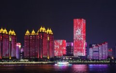 武汉建党百年主题长江灯光秀在光影变幻中串起百年求索