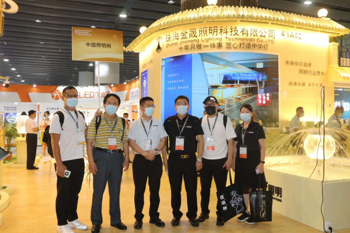 直击光亚展丨中国照明网观展团走访16家企业