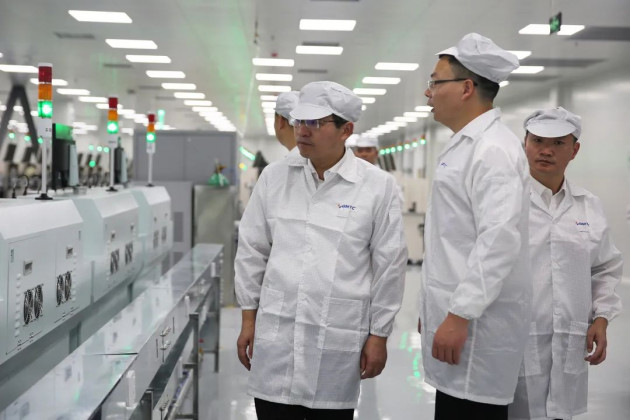 江西省兆驰光电2021年1000条封装生产线正式投产