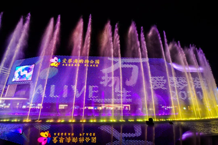 上海爱琴海购物公园第二届灯光艺术节首次作品焕新升级