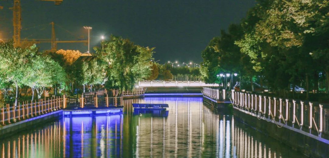 上海松江中昆路河道夜景灯光正式亮相
