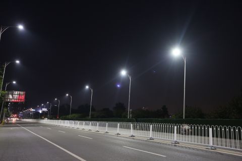 北京城市副中心112条道路年底前将实现“智能路灯”全覆盖