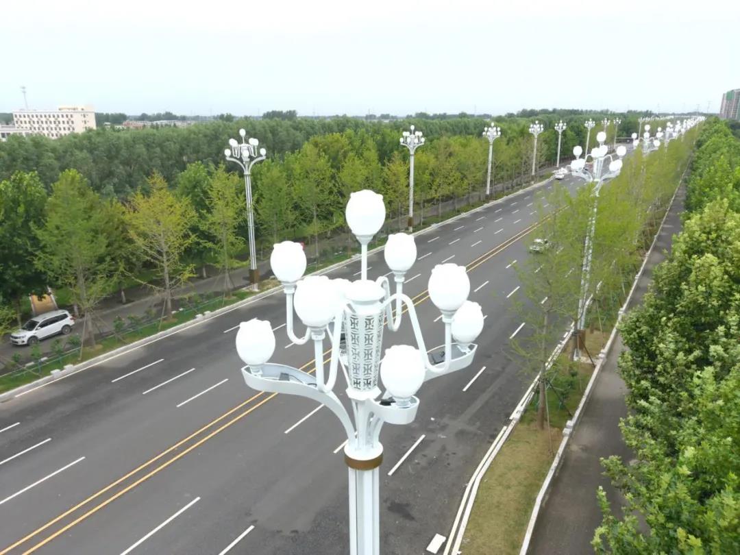 华体科技文化景观灯亮相河南周口城市交通主动脉