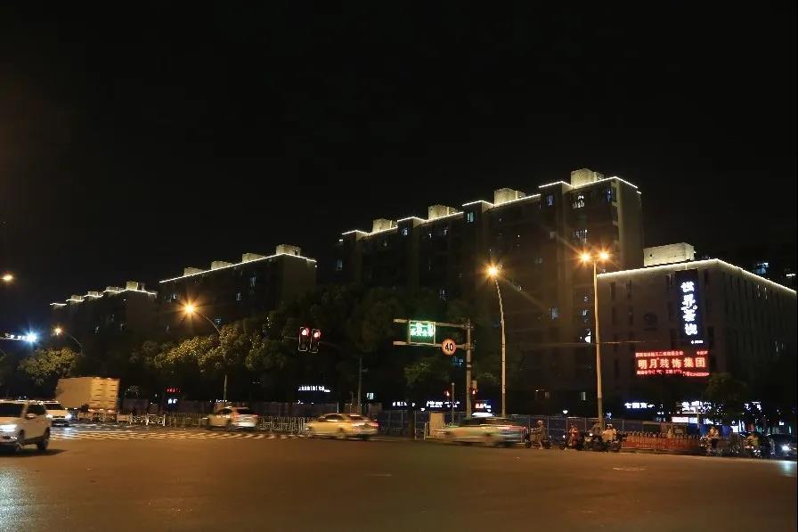 上海闵行多条进博会场馆周边道路沿线完成夜景亮化提升