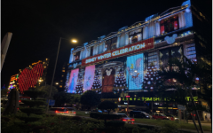 香港尖东圣诞灯饰亮灯照耀维港两岸