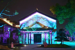 江苏扬州“红园·仙次元”开街亮灯