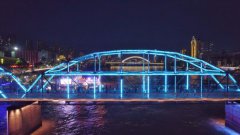 “兰州蓝”灯光秀扮靓兰州黄河两岸