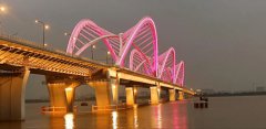 智能配电助力杭州九堡大桥夜景全新亮相