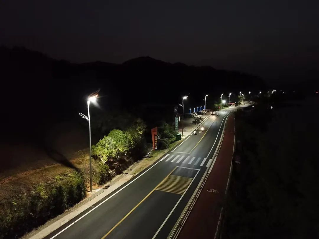 江西赣州上犹县首条旅游照明公路惊艳亮相
