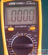 万用表测量电压的正确方法