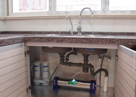 厨房漏水是什么原因？厨房专业的防水补漏