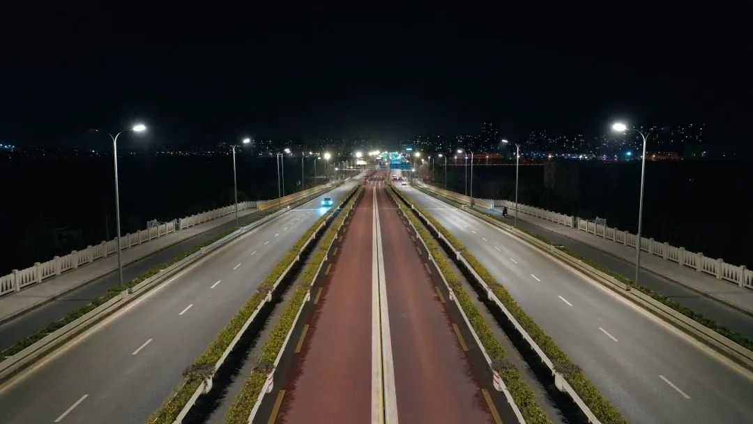 飞利浦LED路灯助力上海奉贤路灯节能改造