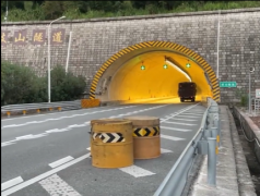 福建省首条“与车随行”智慧照明隧道在莆田建成运行