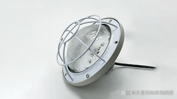 LED防爆灯与普通LED灯的区别？