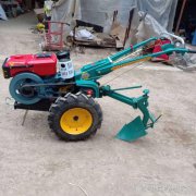 手推式旋耕机和微耕机的区别 旋耕机的用途和特点
