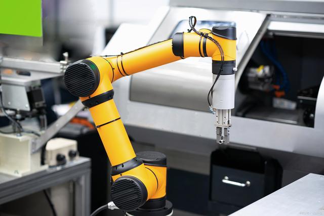 工业润滑｜如何应对机器人的润滑难题？