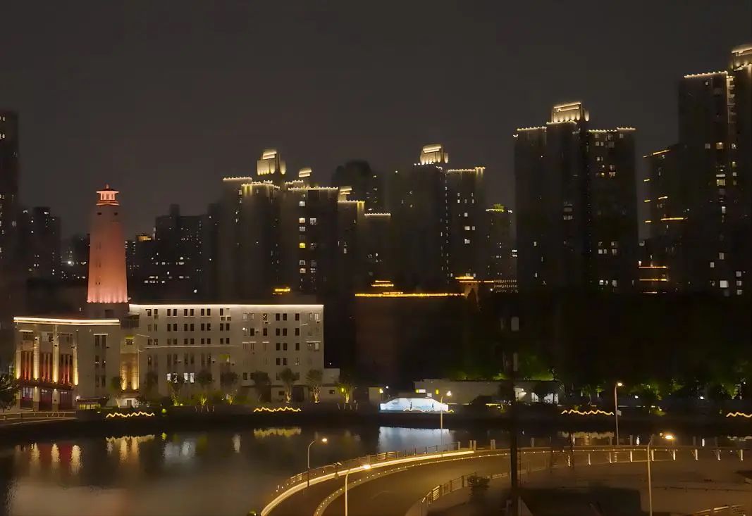 照明系统再上新让上海苏州河更显光影之美