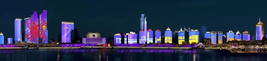 山东工艺美术学院“产教·校城·融合”灯光秀在青岛浮山湾上演