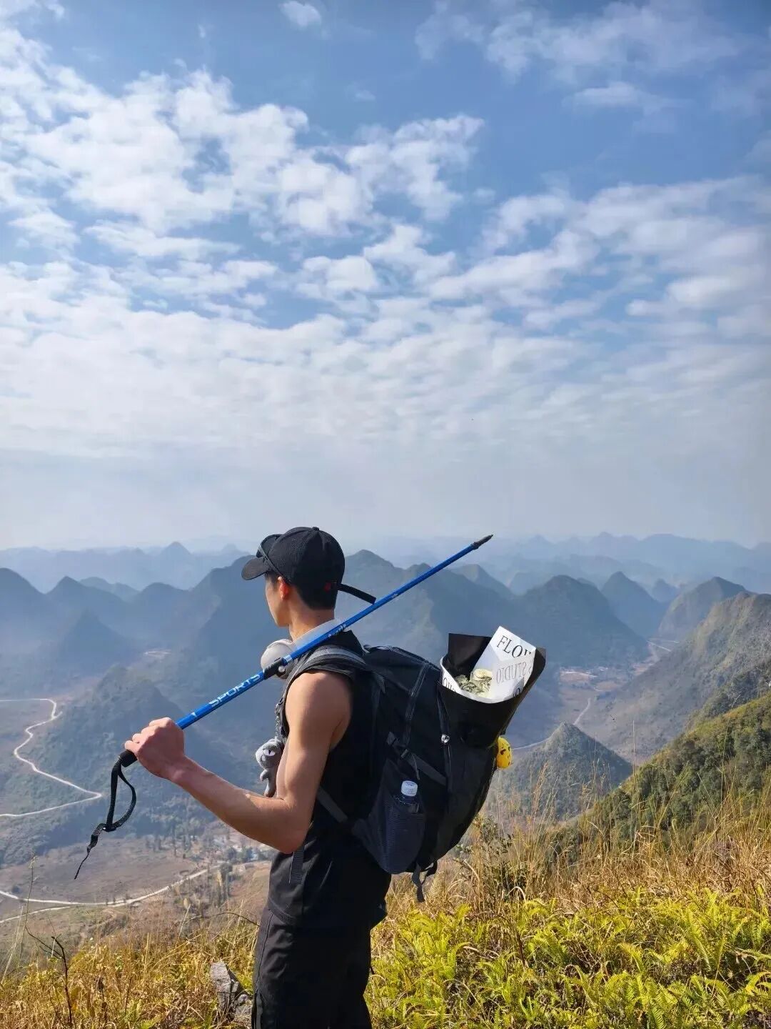 爬山