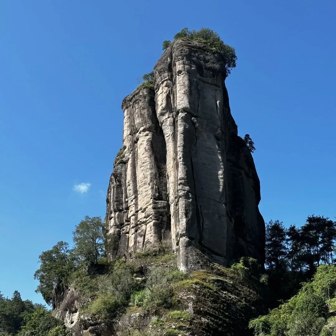 爬山